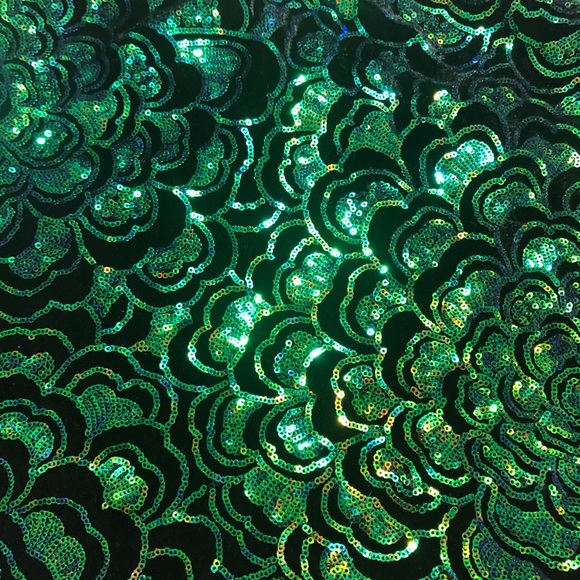 H&M sequins mini skirt - Picture 2 of 9